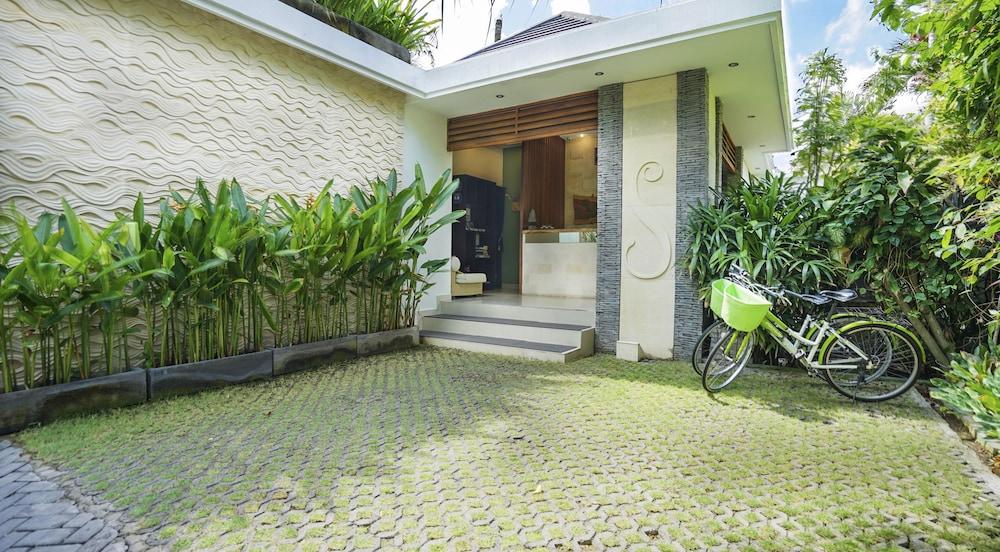 Samaja Beachside Villas Seminyak Esterno foto